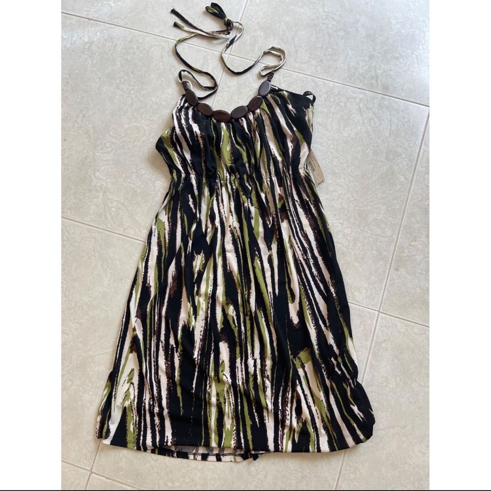 Bisou Bisou Black and Green Casual Dress